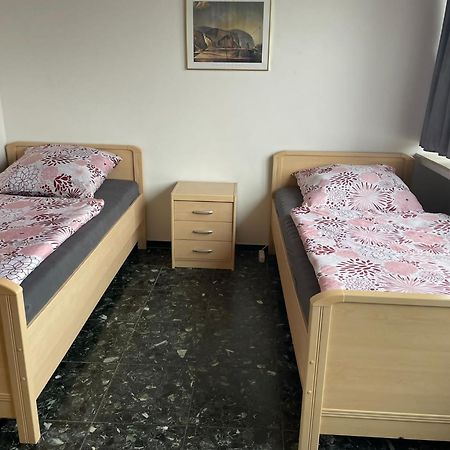 Zimmer Vermietung Hannover 派顿森 外观 照片